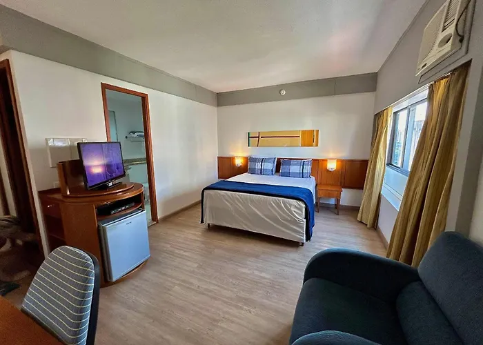 Hotel Live & Lodge - Borges Lagoa 1179 - Uh1003